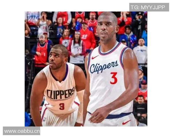 保罗和快船闹剧结束！被交易到猛龙，但大概率会被裁！